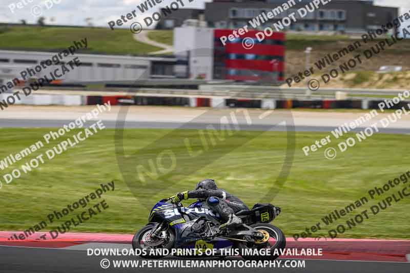 cadwell no limits trackday;cadwell park;cadwell park photographs;cadwell trackday photographs;enduro digital images;event digital images;eventdigitalimages;navarra;no limits trackdays;peter wileman photography;racing digital images;trackday digital images;trackday photos